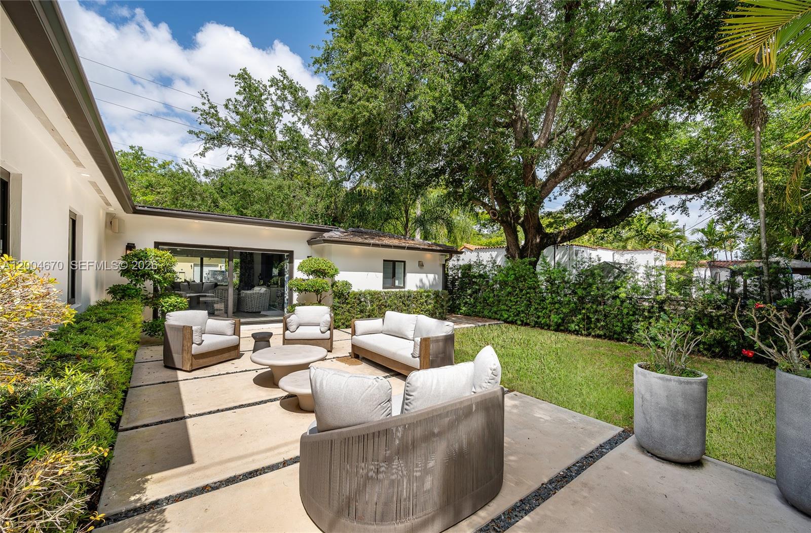 CORAL GABLES GRANADA SEC - Residential