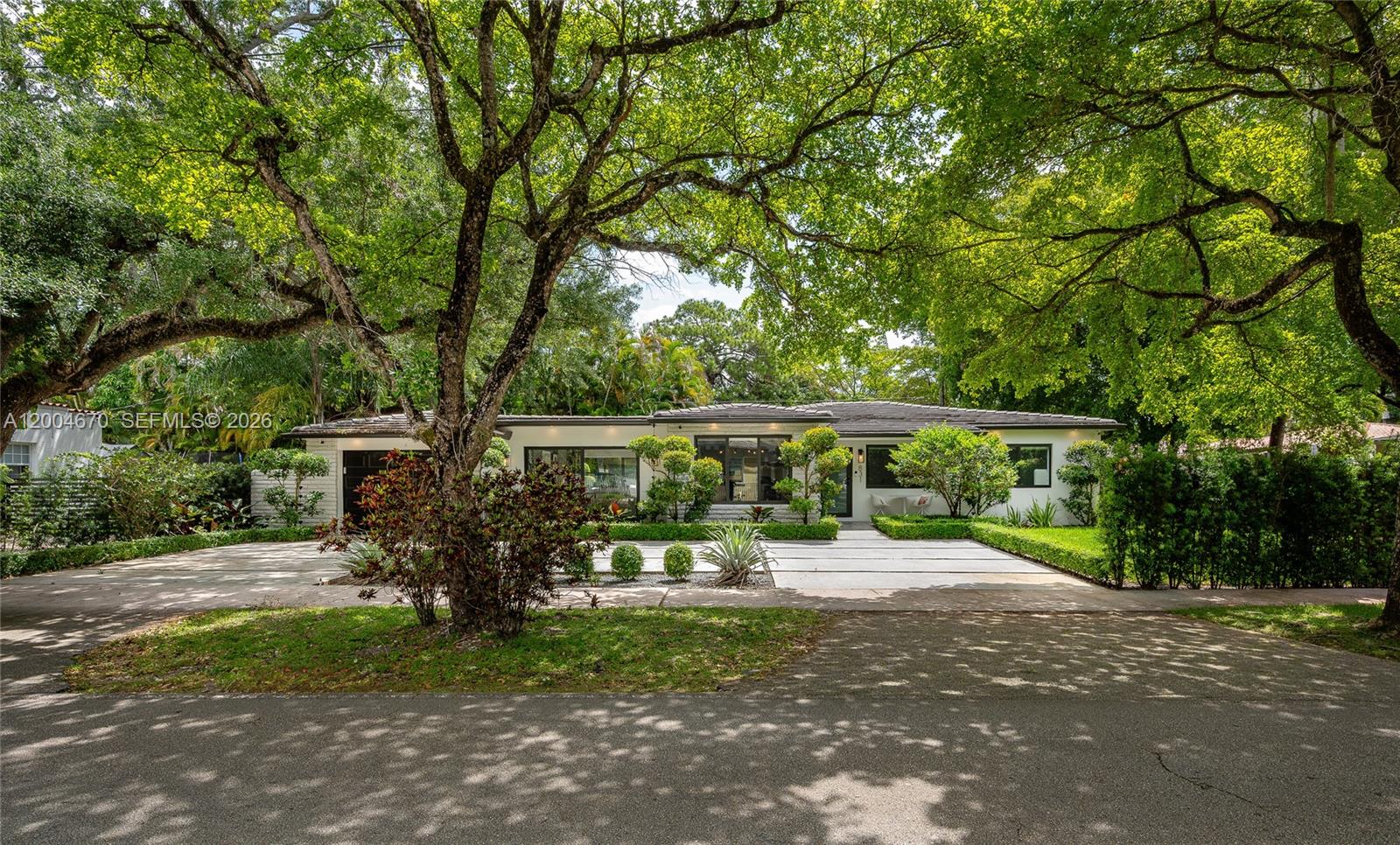 CORAL GABLES GRANADA SEC - Residential