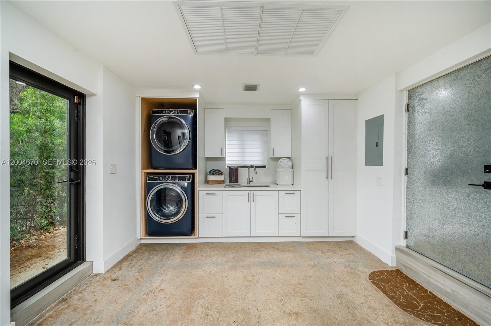 CORAL GABLES GRANADA SEC - Residential