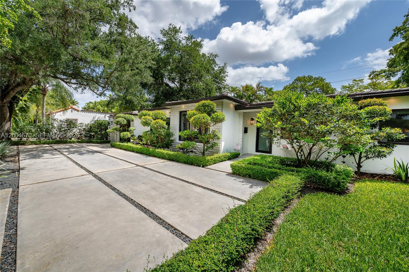 CORAL GABLES GRANADA SEC - Residential