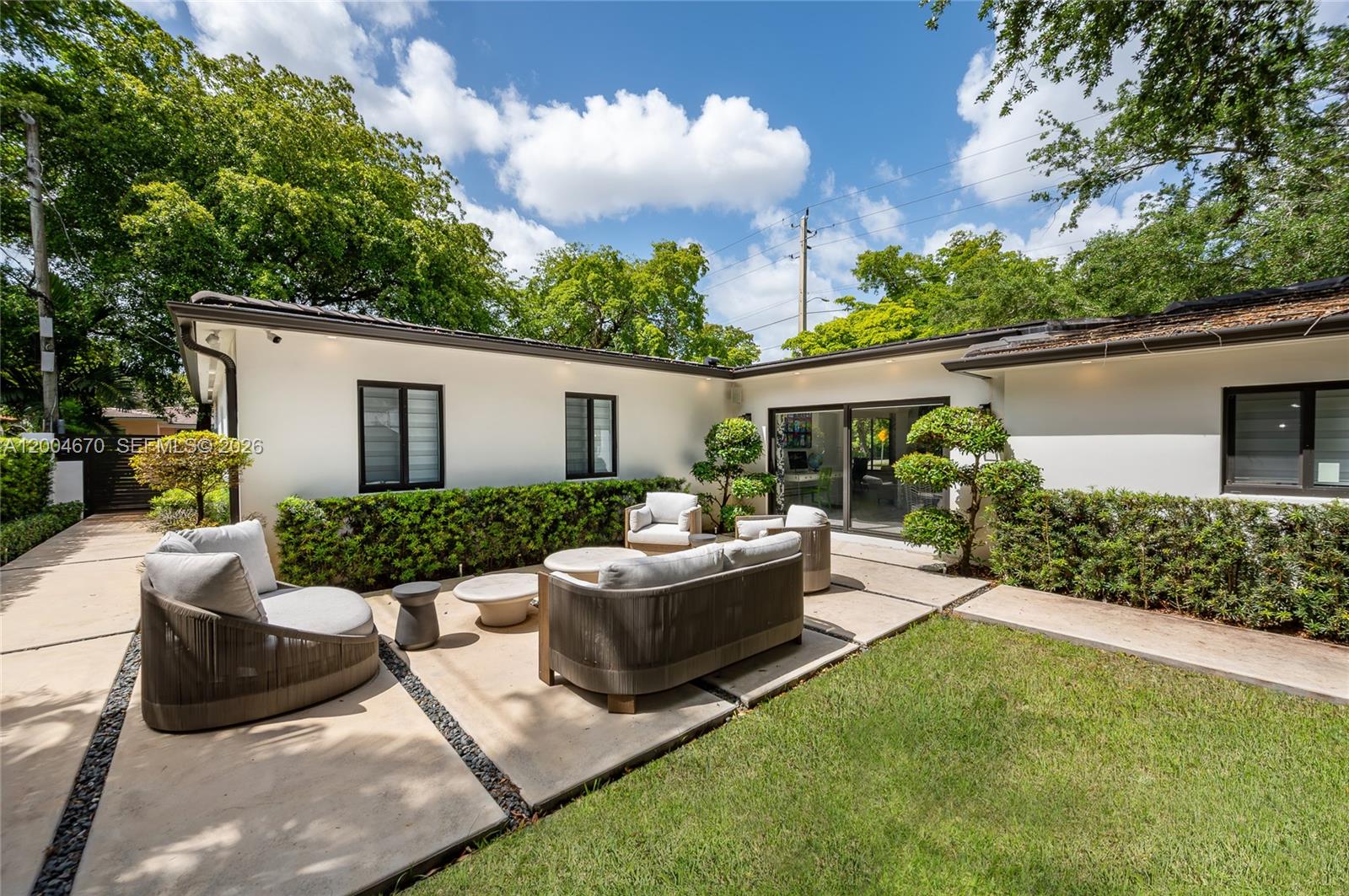 CORAL GABLES GRANADA SEC - Residential