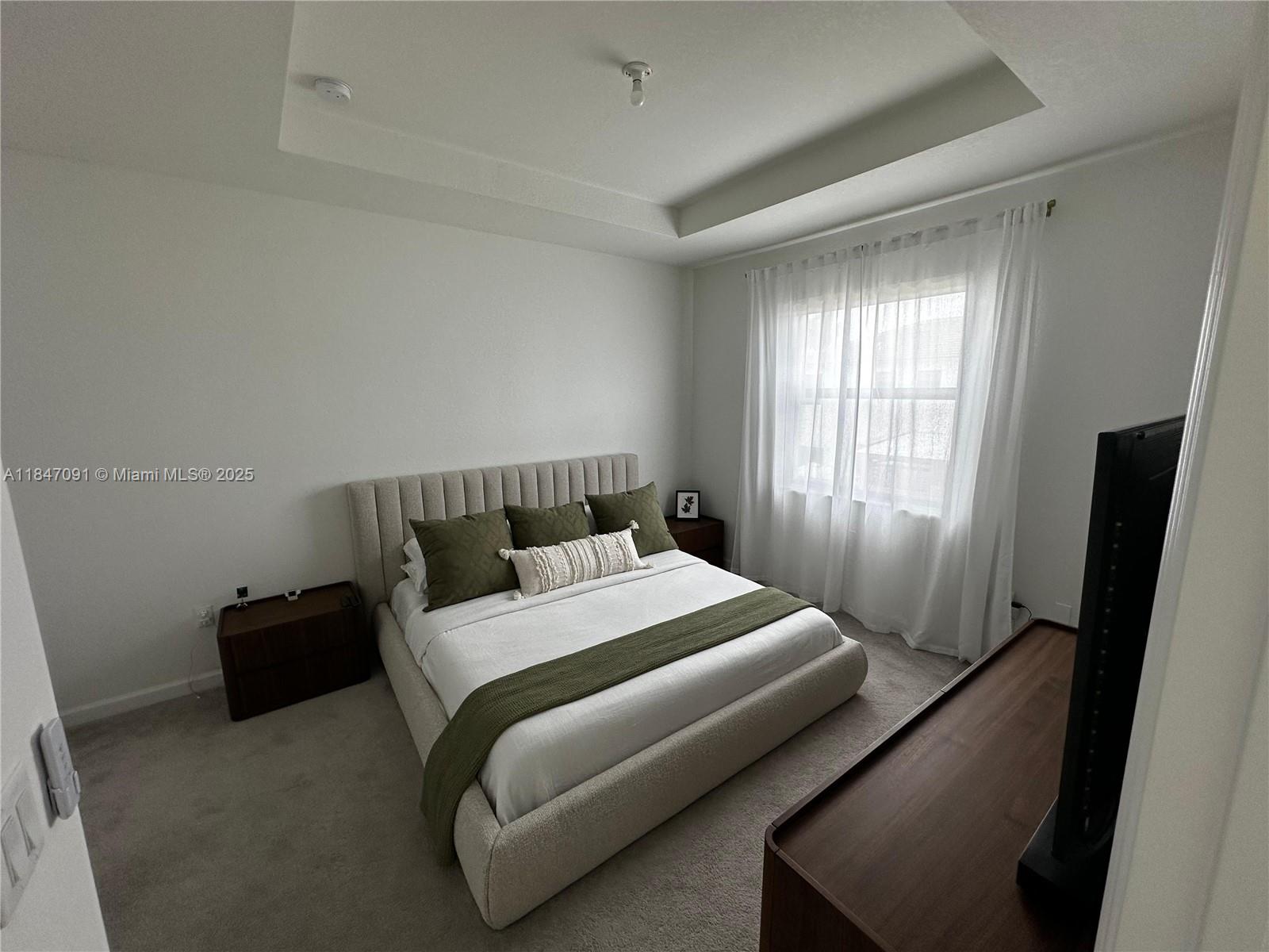 KENDALL ASSEMBLAGE NORTH - Residential