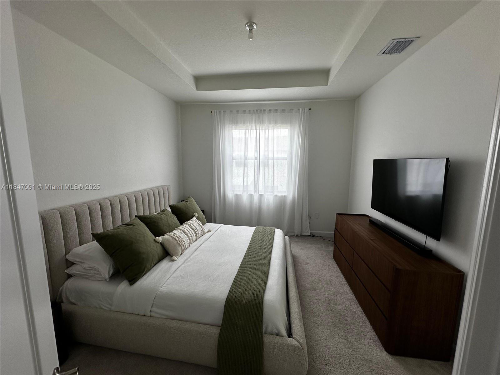 KENDALL ASSEMBLAGE NORTH - Residential