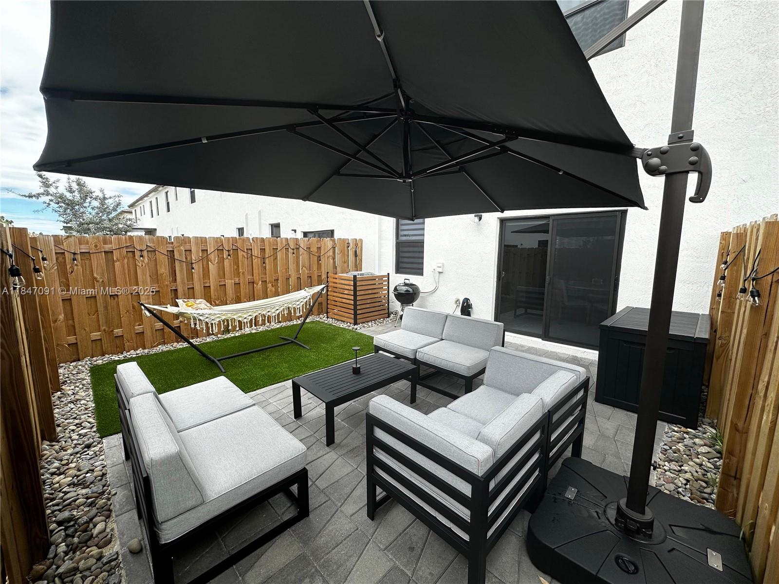 KENDALL ASSEMBLAGE NORTH - Residential