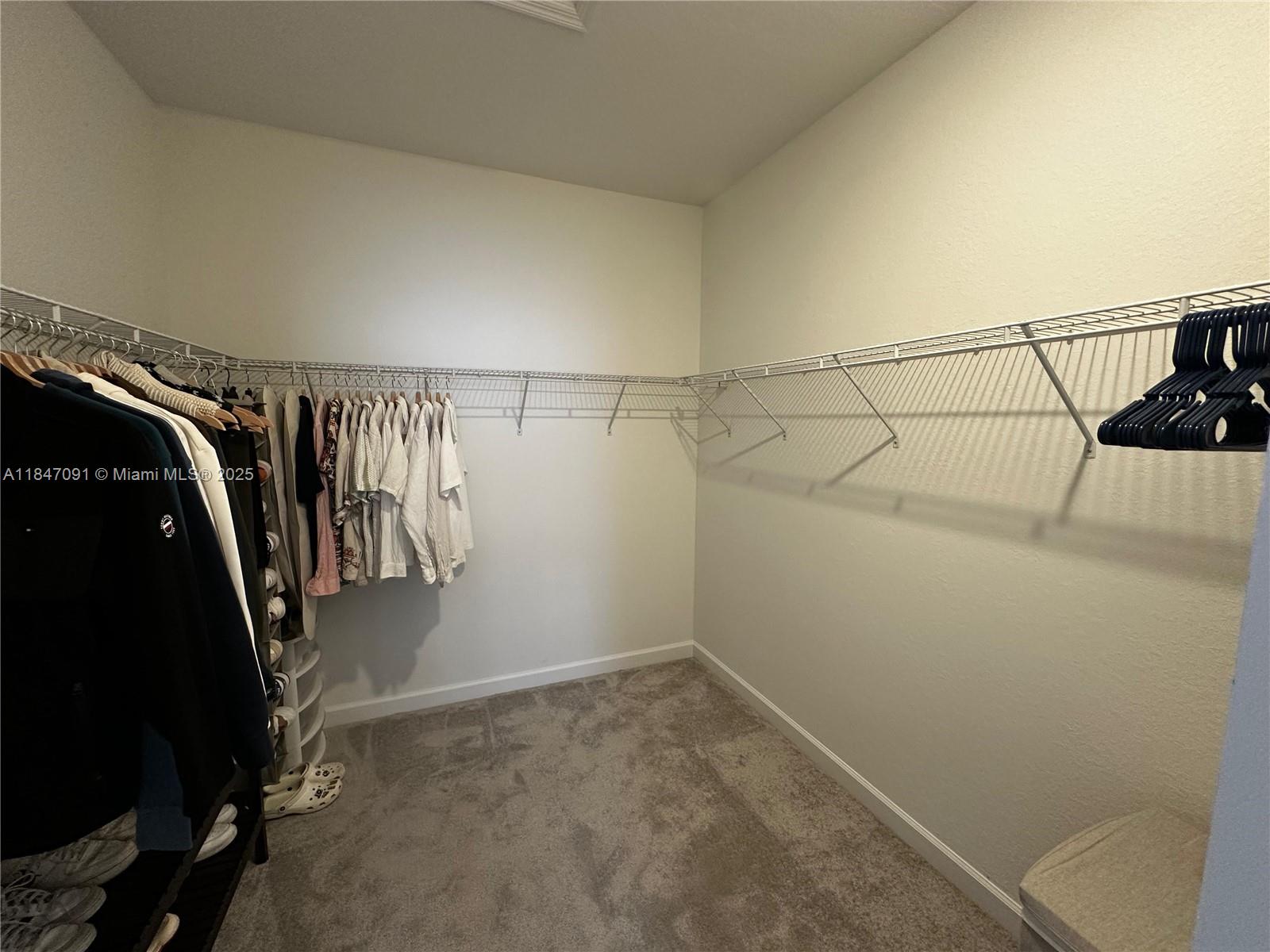 KENDALL ASSEMBLAGE NORTH - Residential