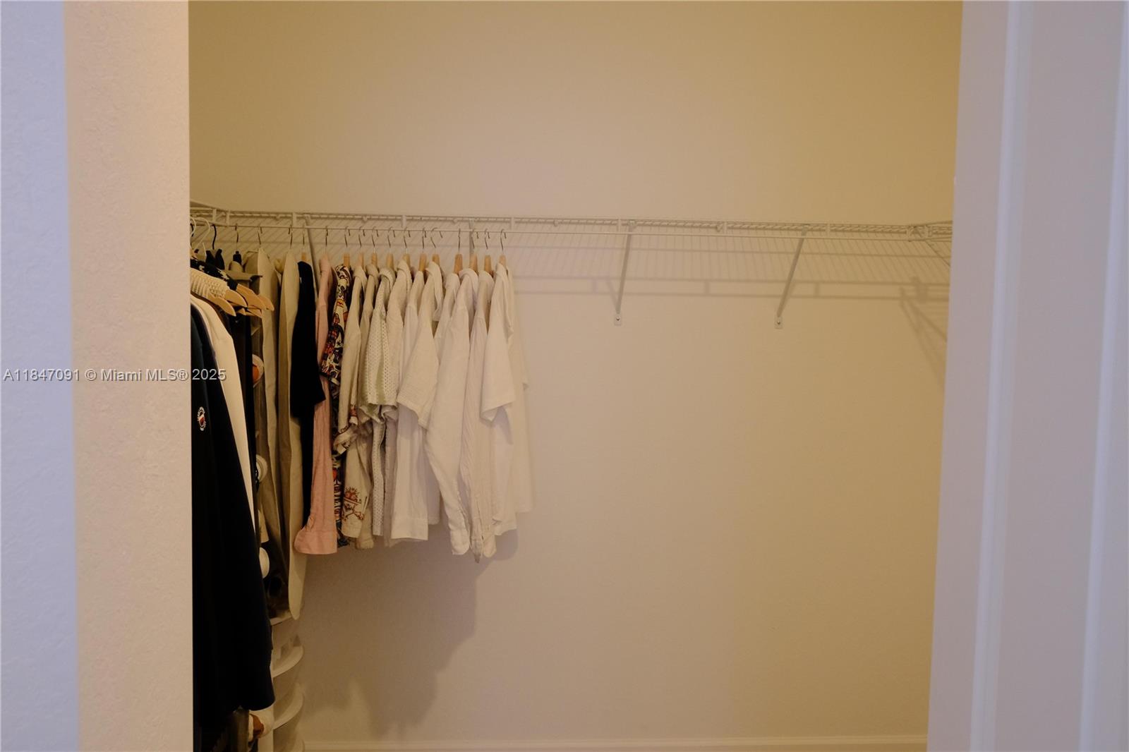 KENDALL ASSEMBLAGE NORTH - Residential