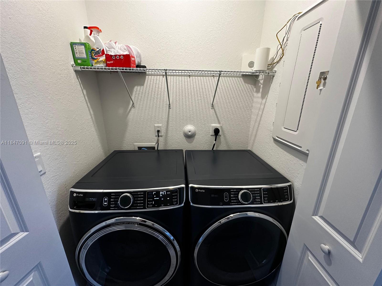 KENDALL ASSEMBLAGE NORTH - Residential