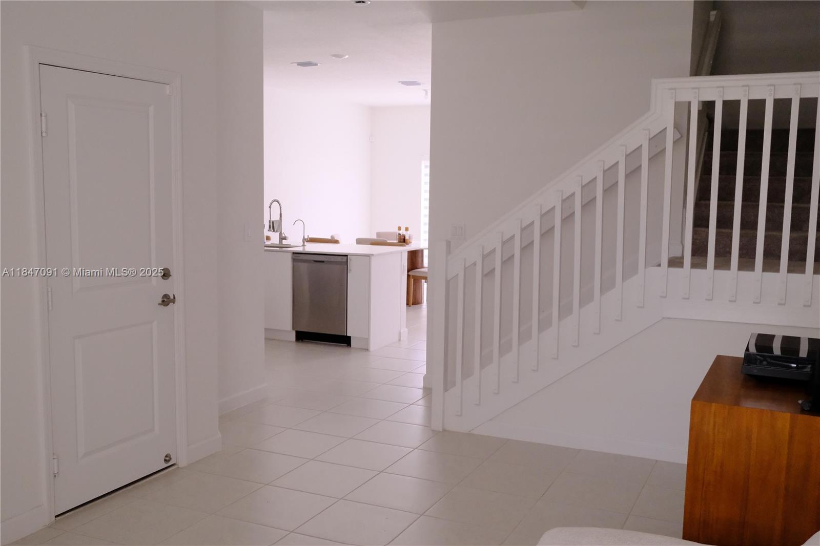 KENDALL ASSEMBLAGE NORTH - Residential