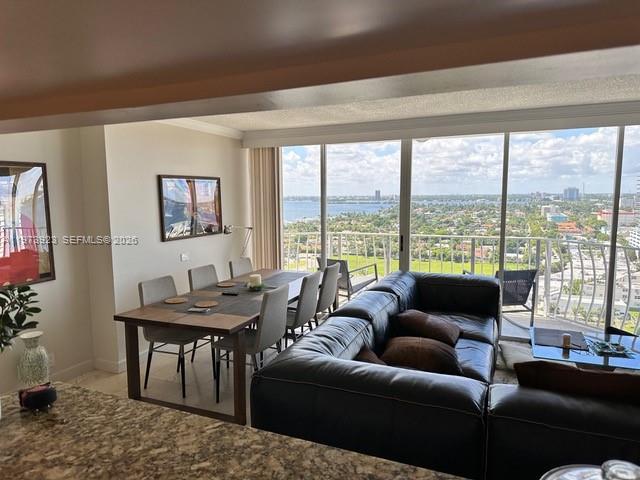 THE GRANDVIEW PALACE COND - Residential