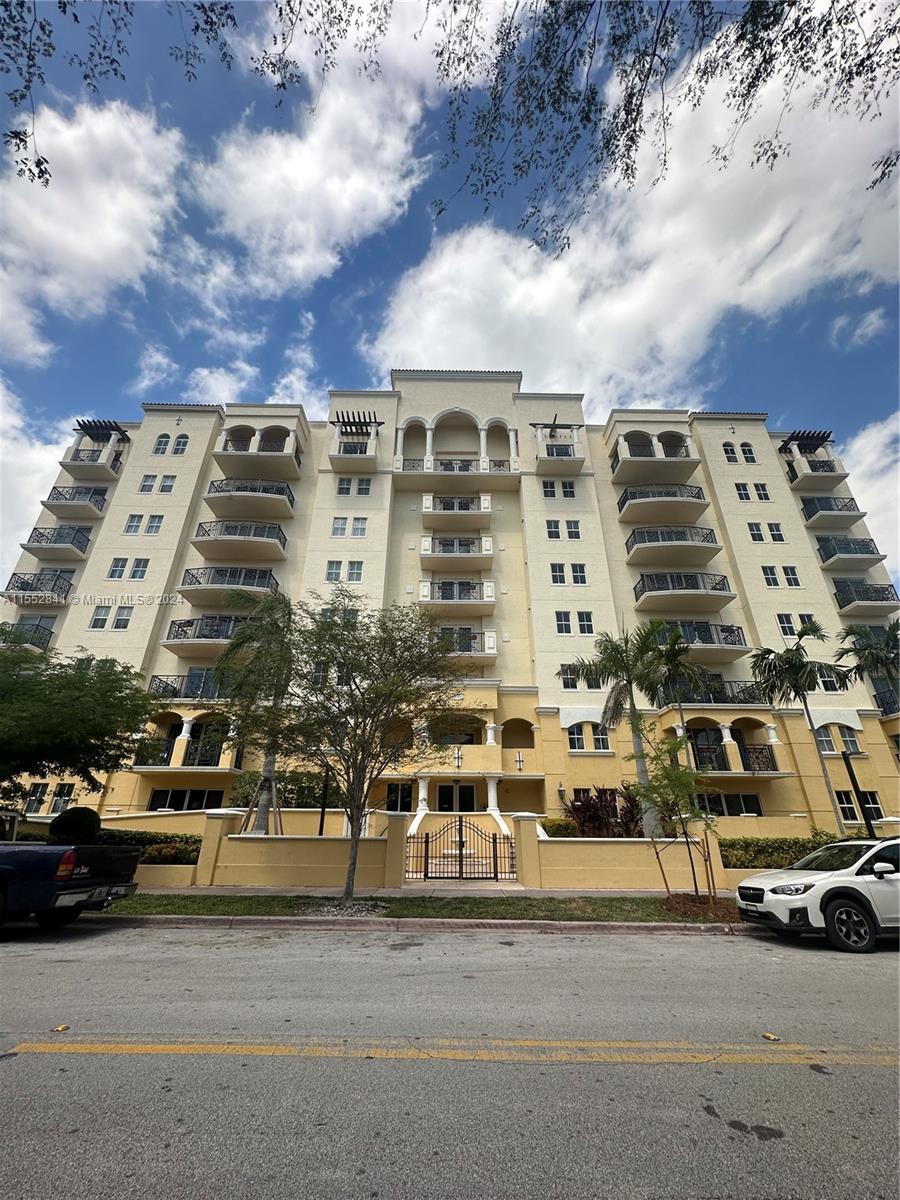 Property for Sale at Address Not Disclosed, Coral Gables, Broward County, Florida - Bedrooms: 3 
Bathrooms: 2  - $755,000
