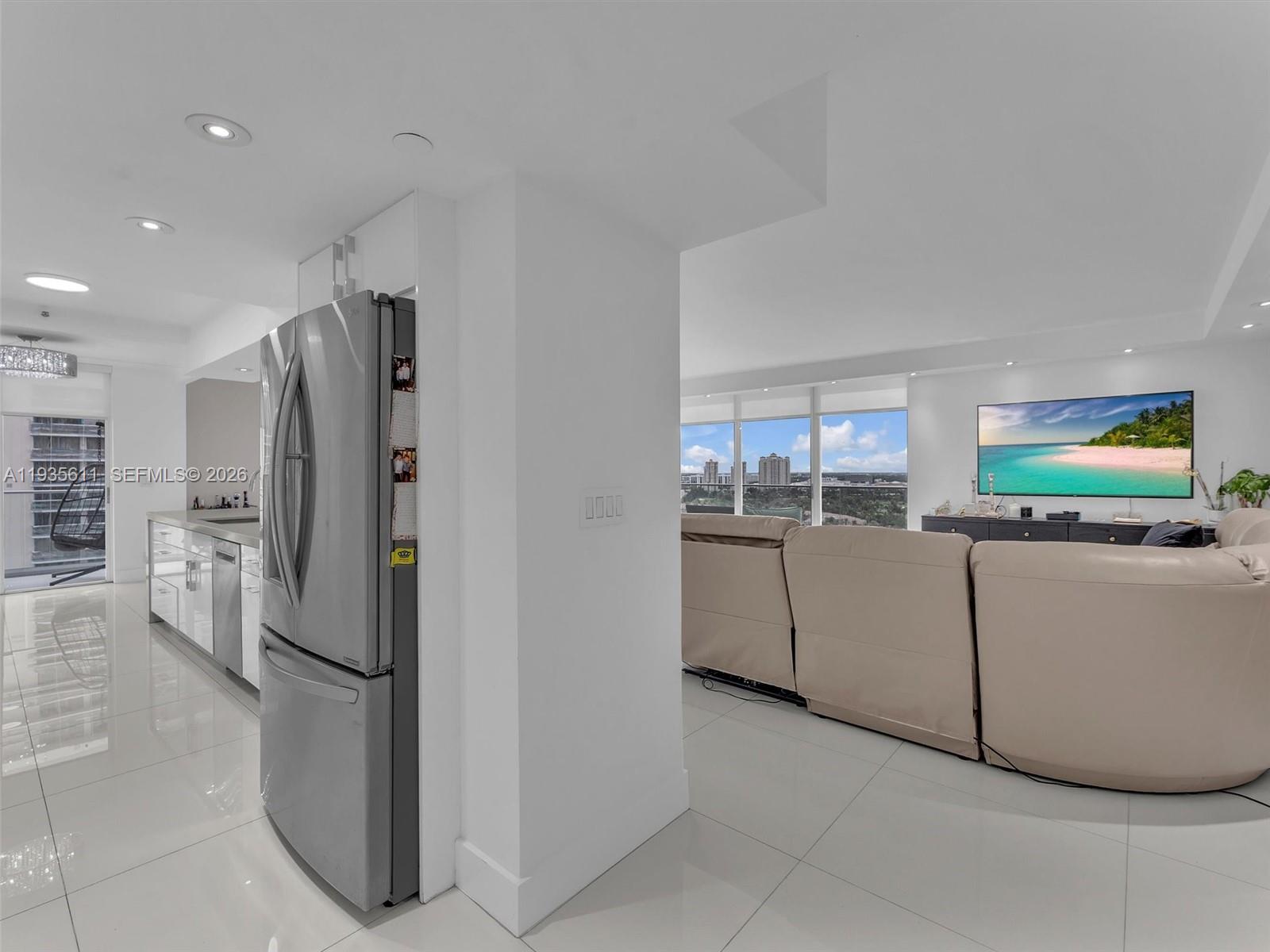 TURNBERRY ISLE CONDO - Residential