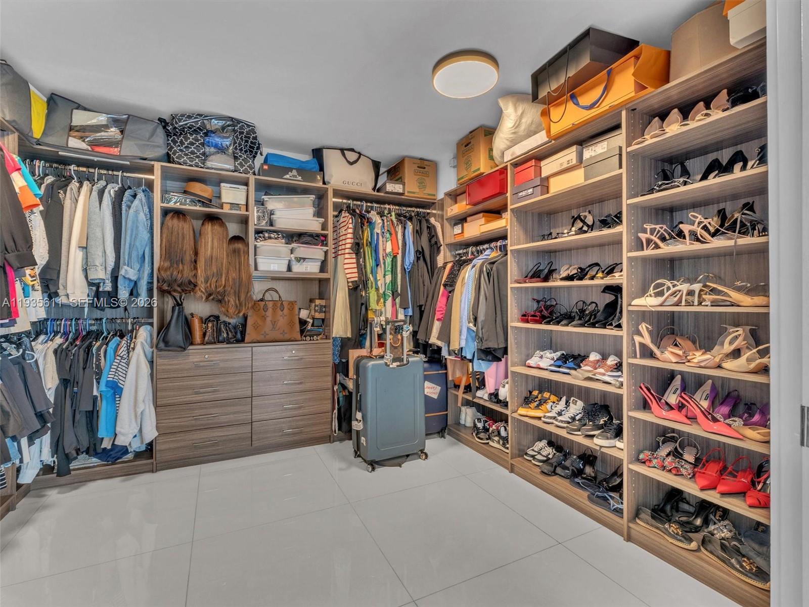 TURNBERRY ISLE CONDO - Residential