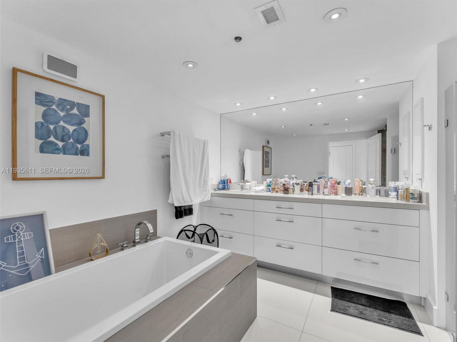 TURNBERRY ISLE CONDO - Residential