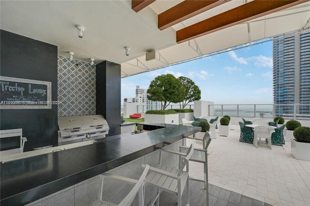 1010 BRICKELL CONDO - Residential Lease