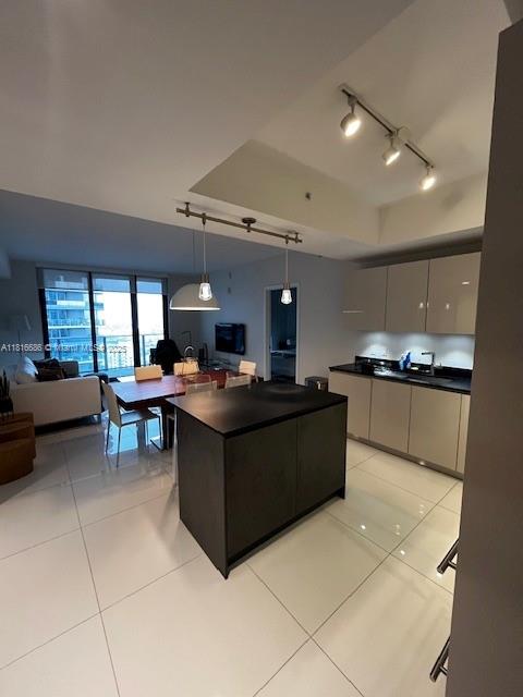1010 BRICKELL CONDO - Residential Lease