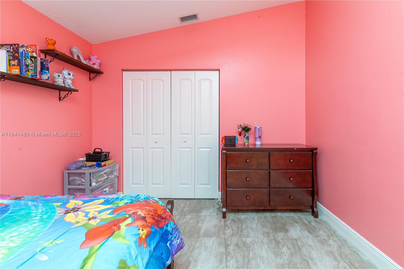 FAIRWAYS AT EAGLE TRACE - Residential