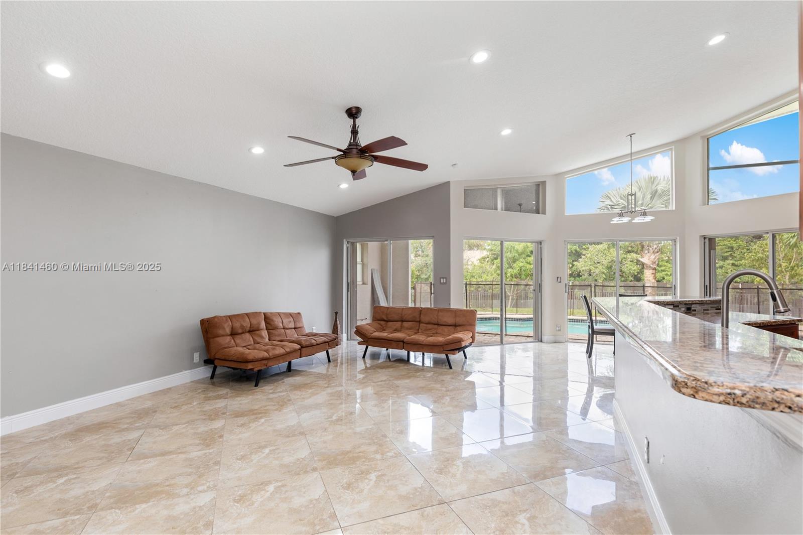 FAIRWAYS AT EAGLE TRACE - Residential