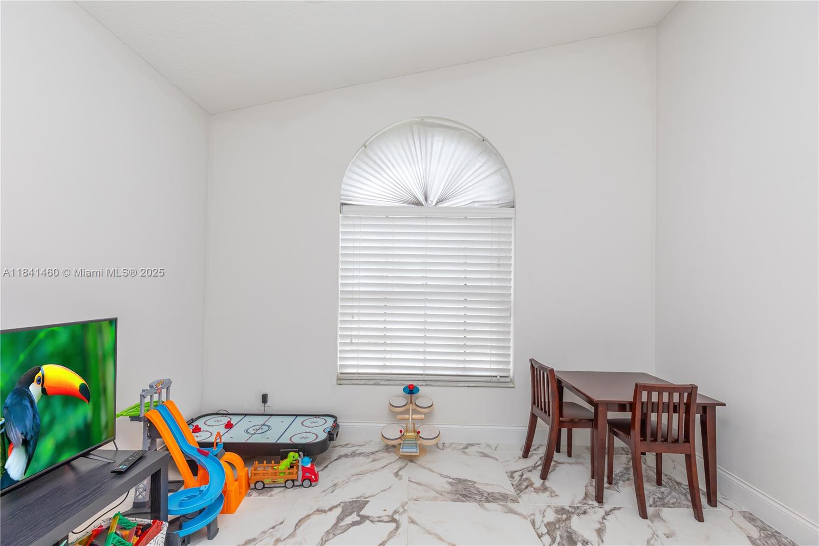 FAIRWAYS AT EAGLE TRACE - Residential