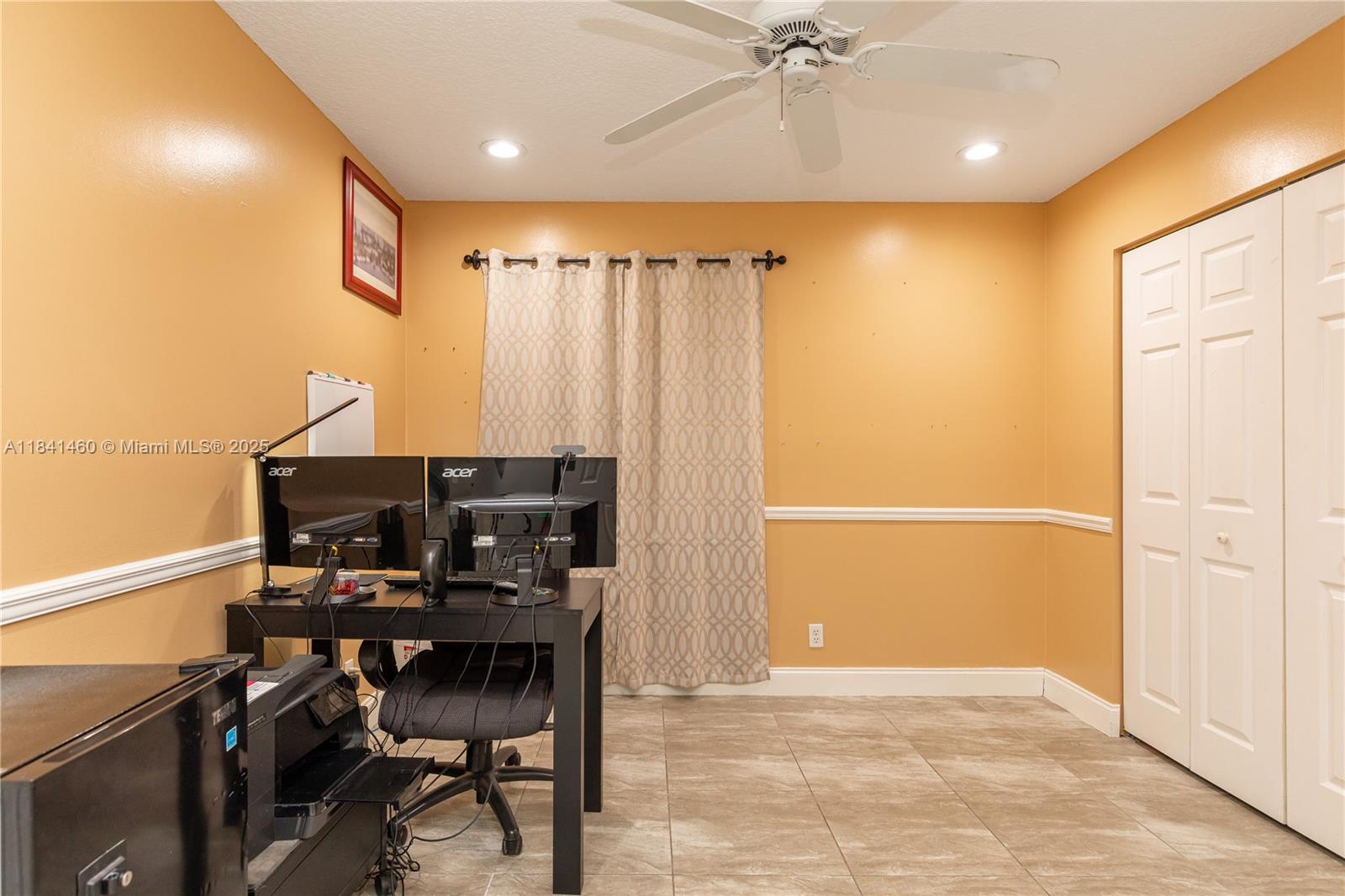 FAIRWAYS AT EAGLE TRACE - Residential