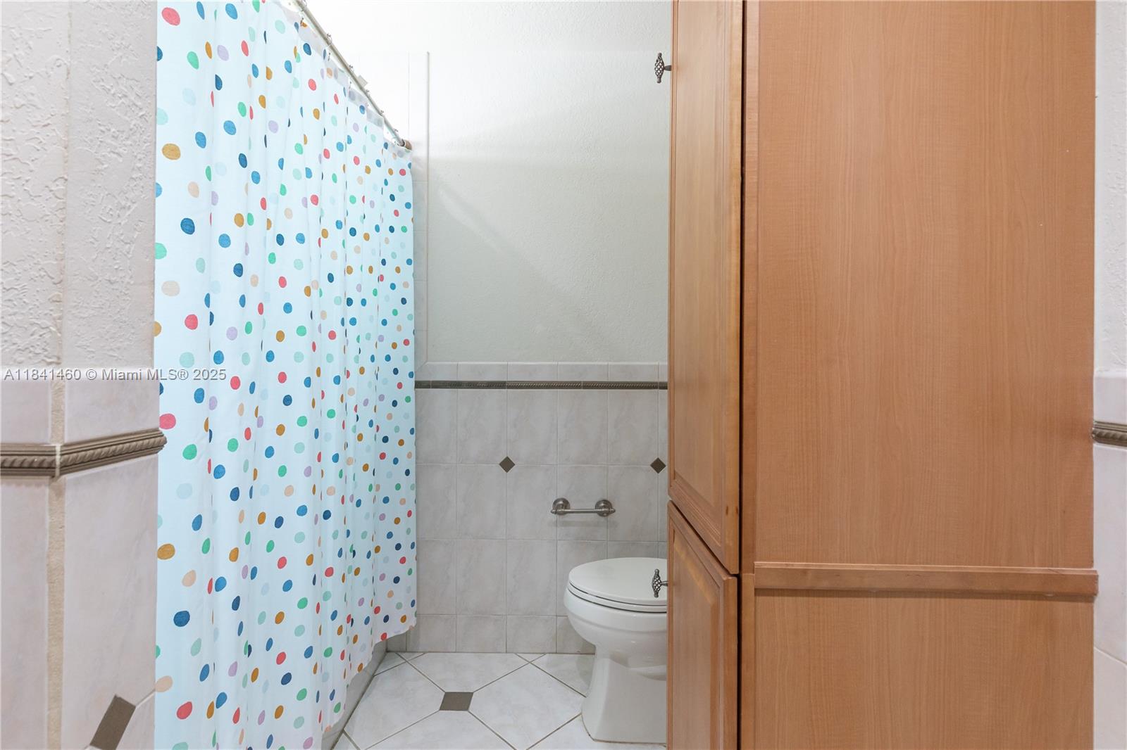 FAIRWAYS AT EAGLE TRACE - Residential