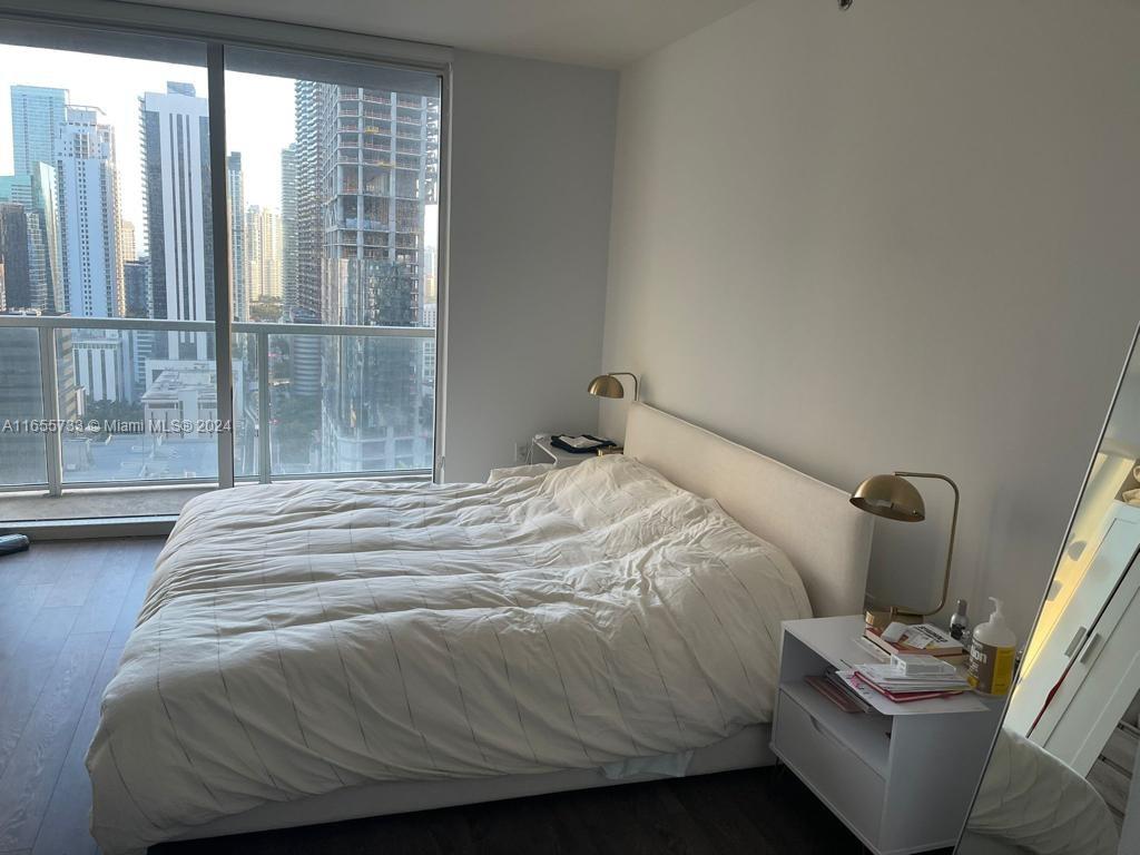 500 BRICKELL WEST CONDO - Residential