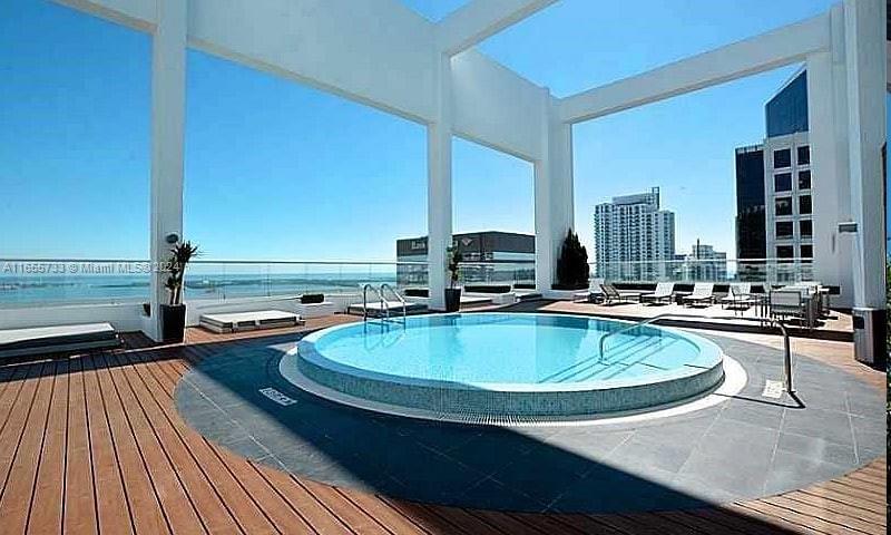 500 BRICKELL WEST CONDO - Residential