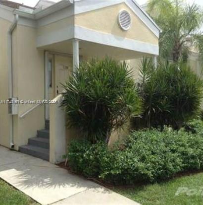 2212 Se 27th Dr 201-B, Homestead, Miami-Dade County, Florida - 2 Bedrooms  
2 Bathrooms - 