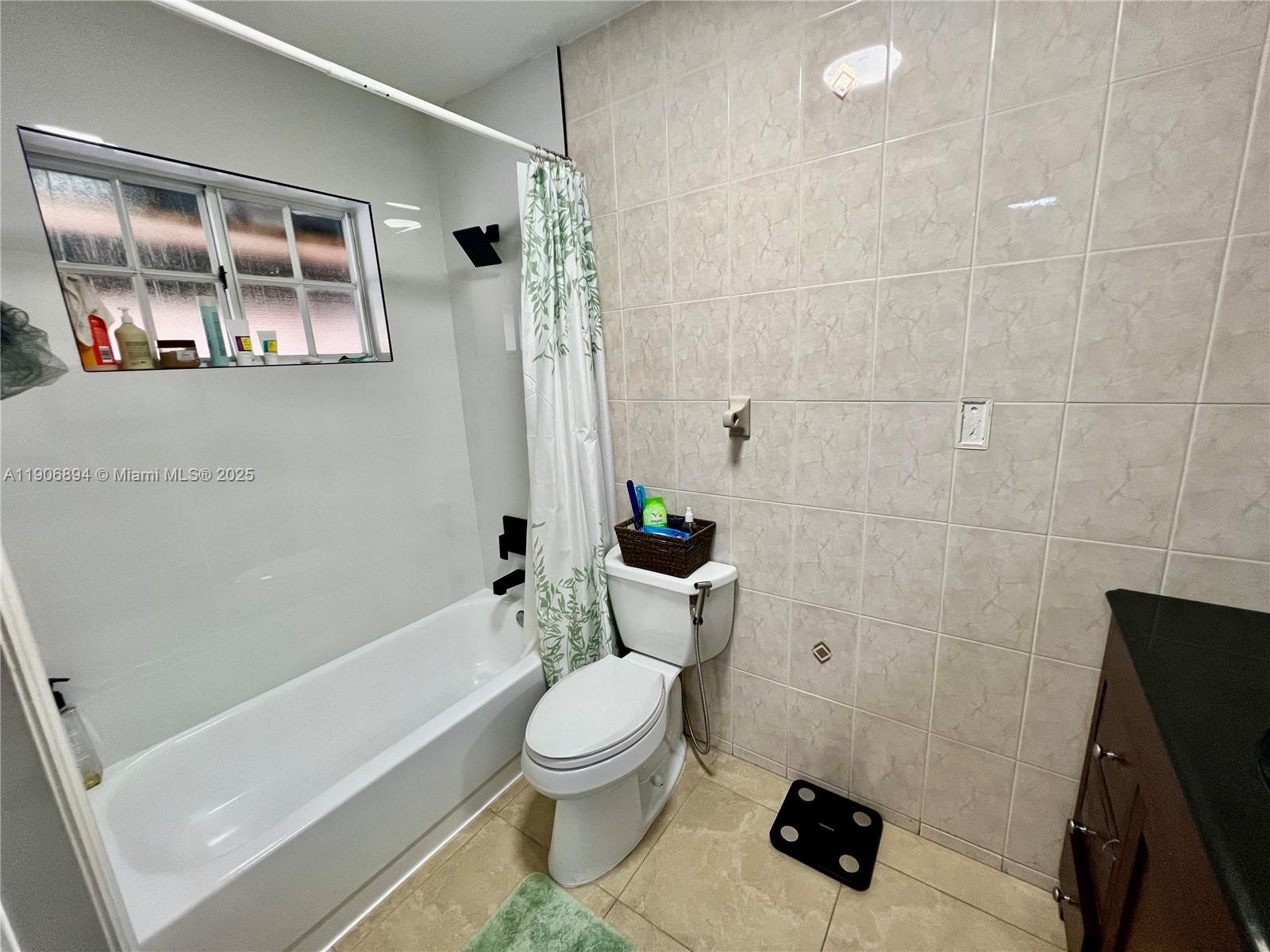 WEST POINCIANA VILLAS CON - Residential