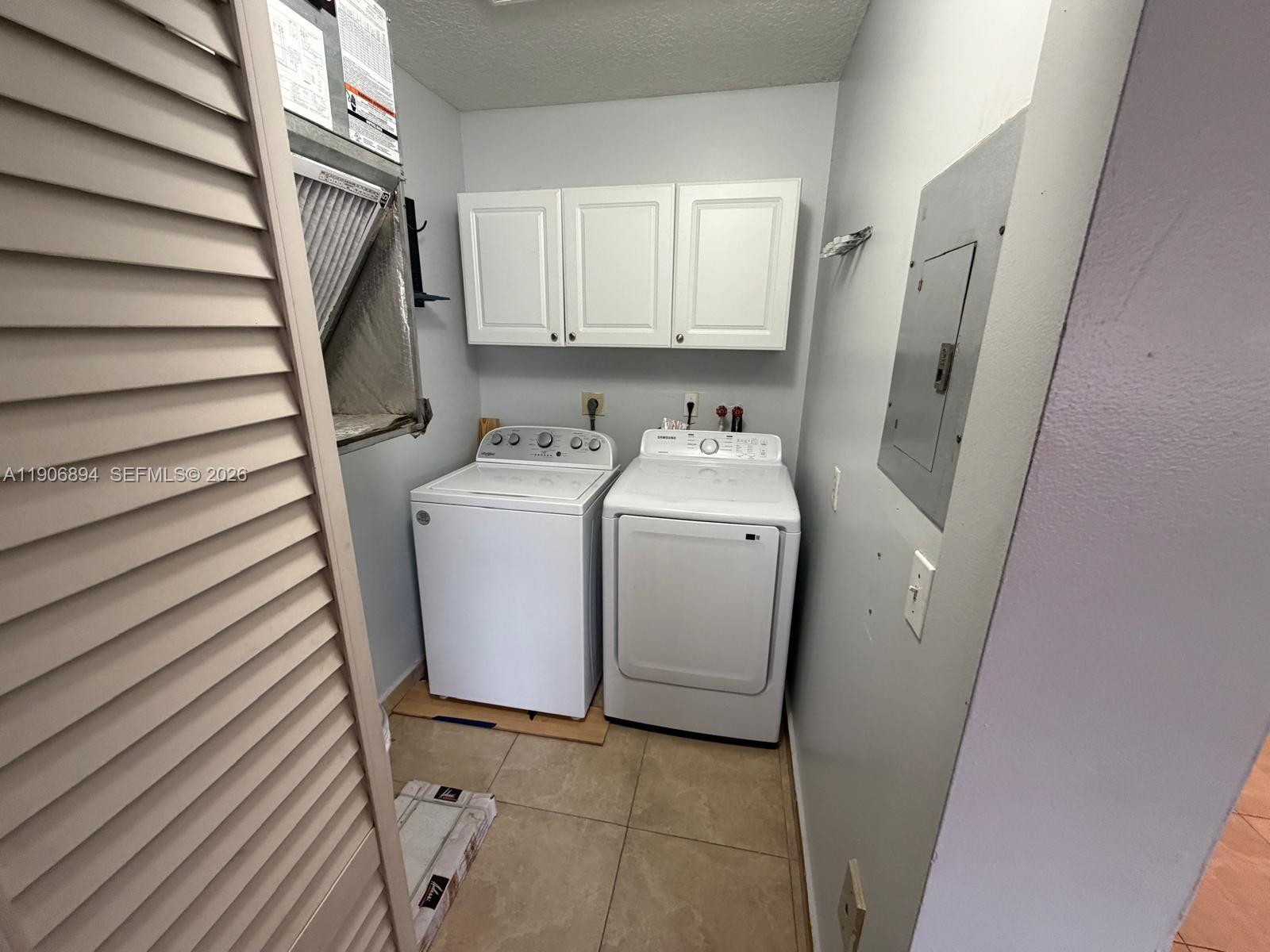 WEST POINCIANA VILLAS CON - Residential