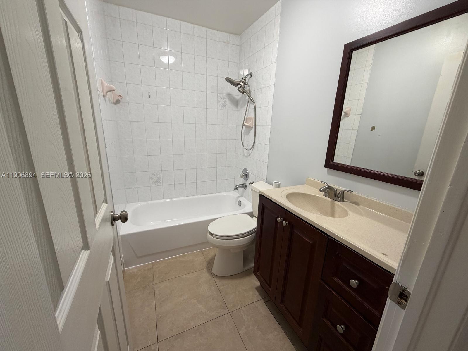 WEST POINCIANA VILLAS CON - Residential