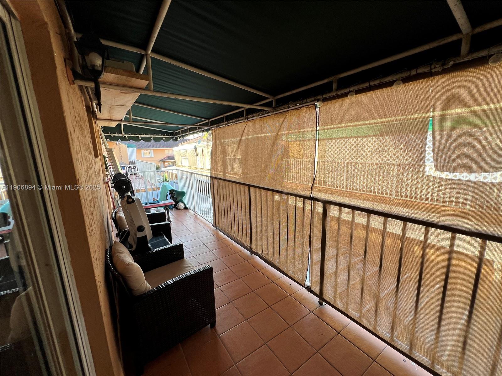 WEST POINCIANA VILLAS CON - Residential