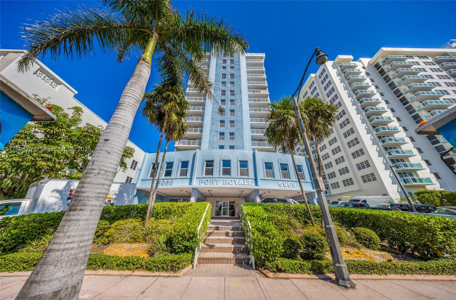 Property for Sale at 6969 Collins Ave 1106, Miami Beach, Miami-Dade County, Florida - Bedrooms: 1 
Bathrooms: 2  - $250,000