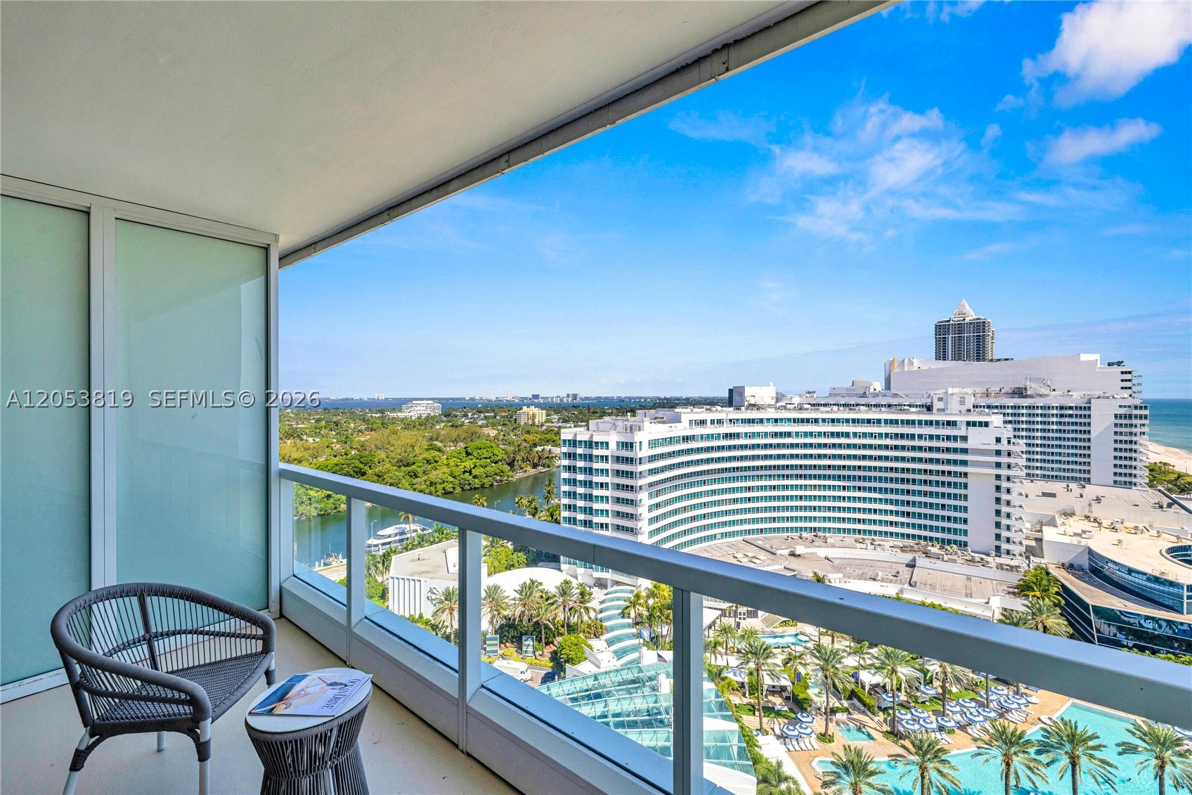 4391 COLLINS AVE 1706
