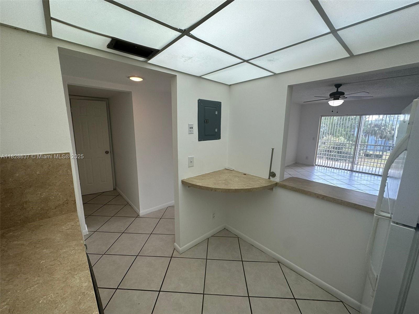 1638 Embassy Dr 307