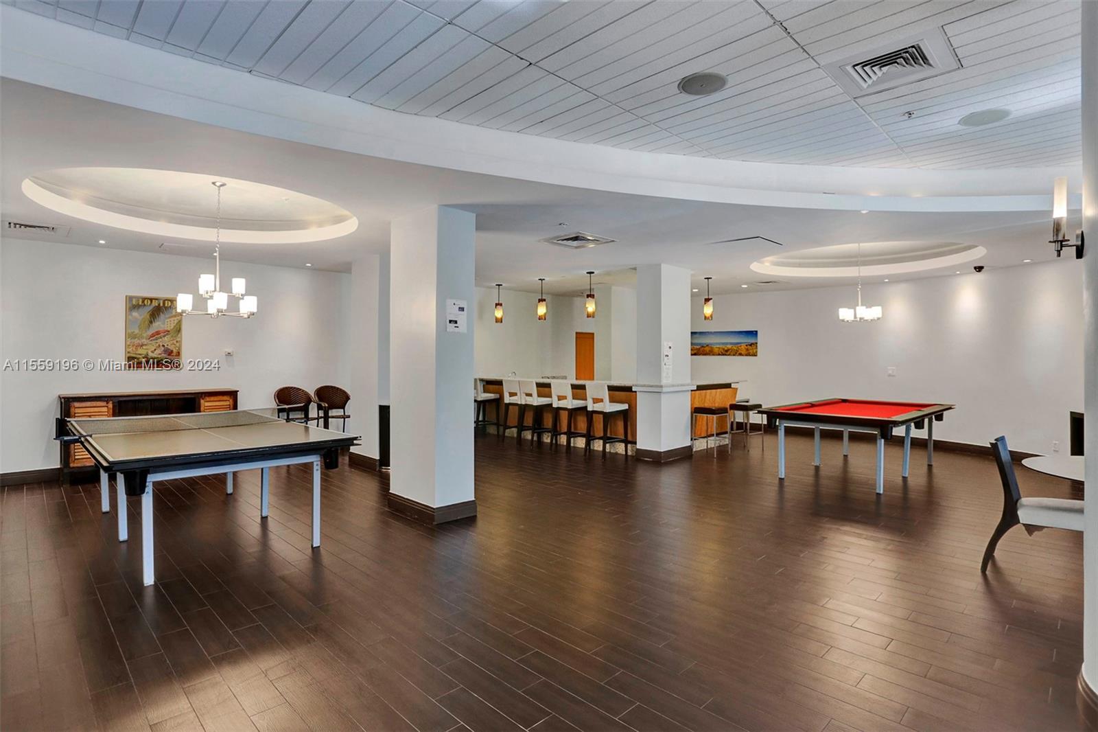 TIDES ON HOLLYWOOD BEACH - Residential Lease