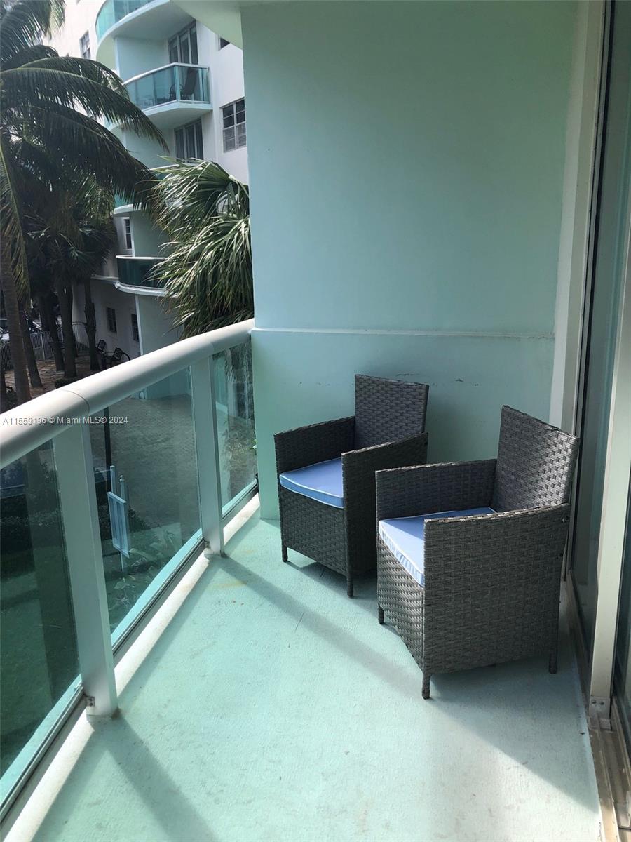 TIDES ON HOLLYWOOD BEACH - Residential Lease