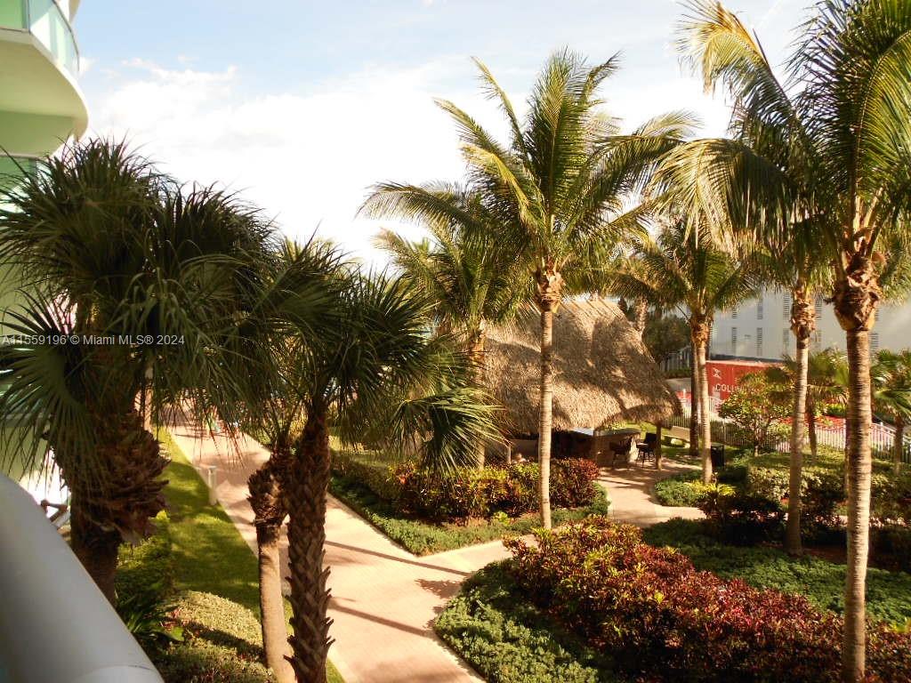 TIDES ON HOLLYWOOD BEACH - Residential Lease