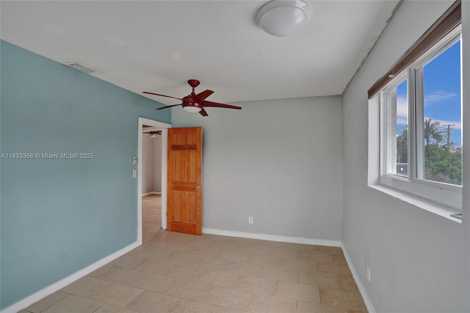 COVE HOMESITES - Residential