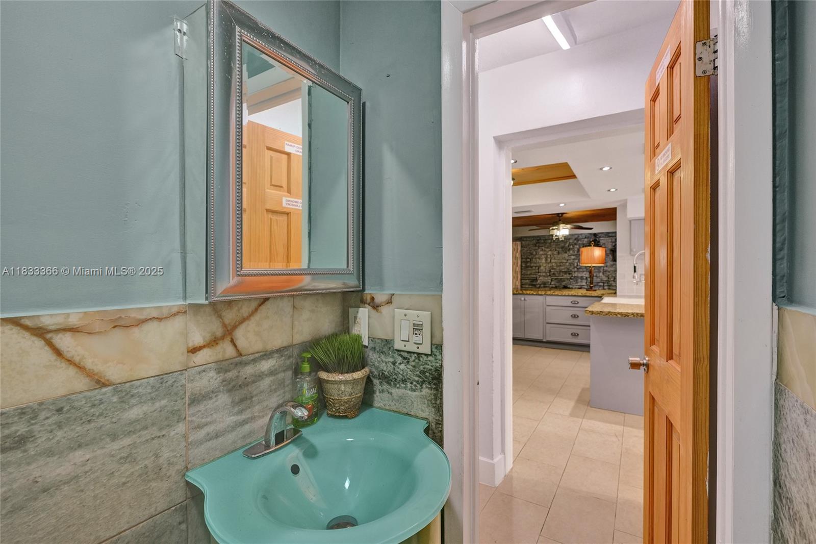 COVE HOMESITES - Residential