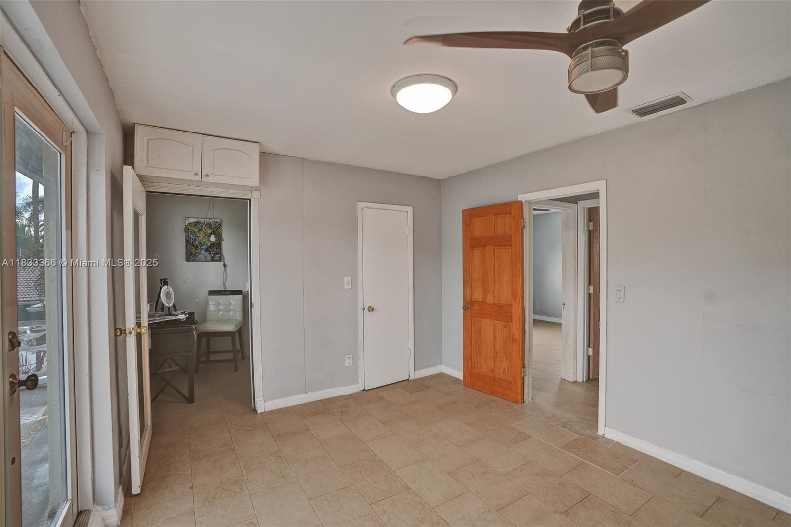 COVE HOMESITES - Residential