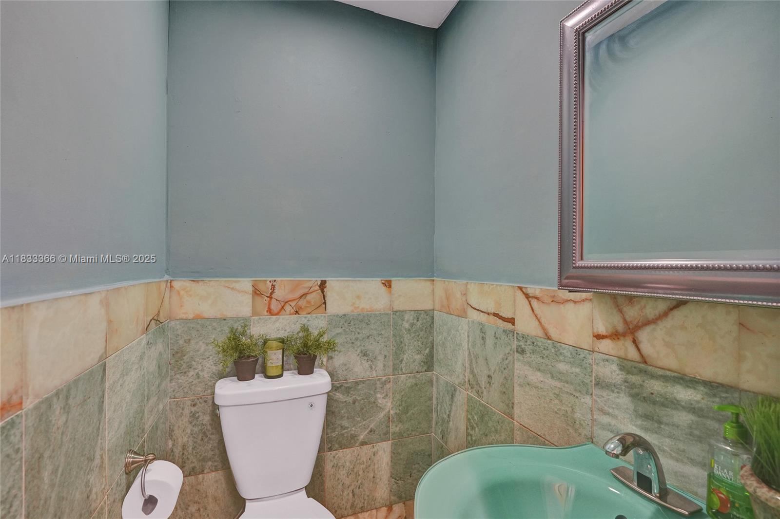 COVE HOMESITES - Residential