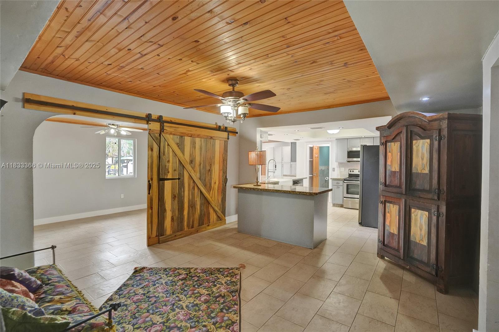 COVE HOMESITES - Residential