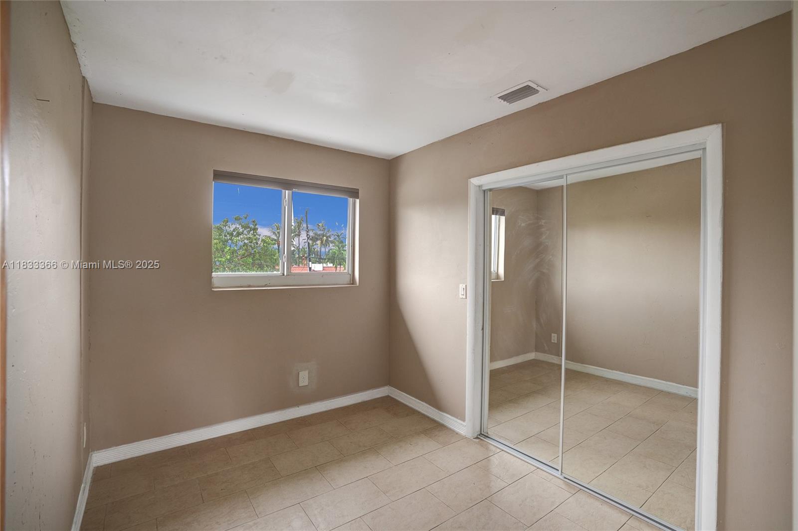 COVE HOMESITES - Residential