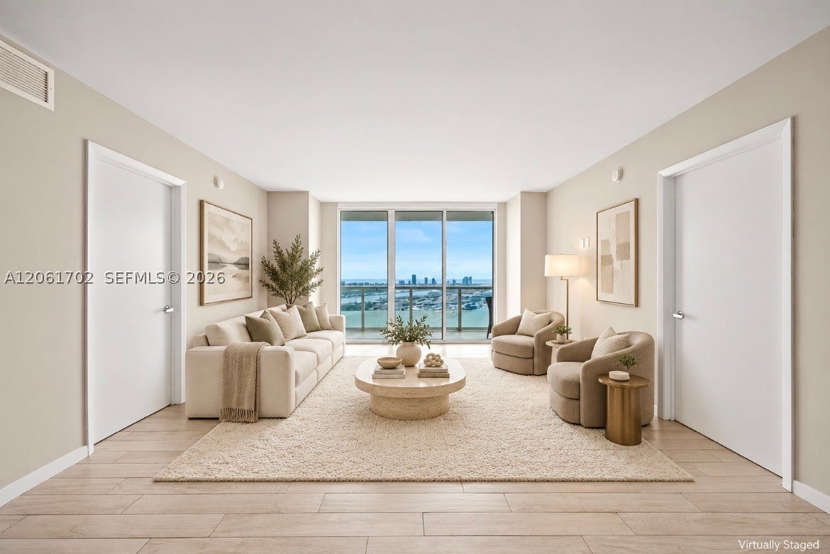 50 Biscayne Blvd 4706