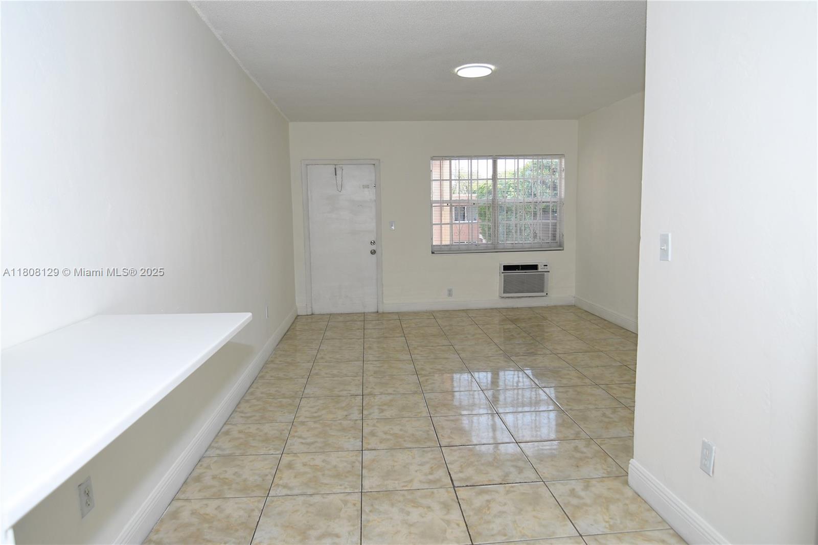 CORAL GARDENS CONDO BLDG - Residential