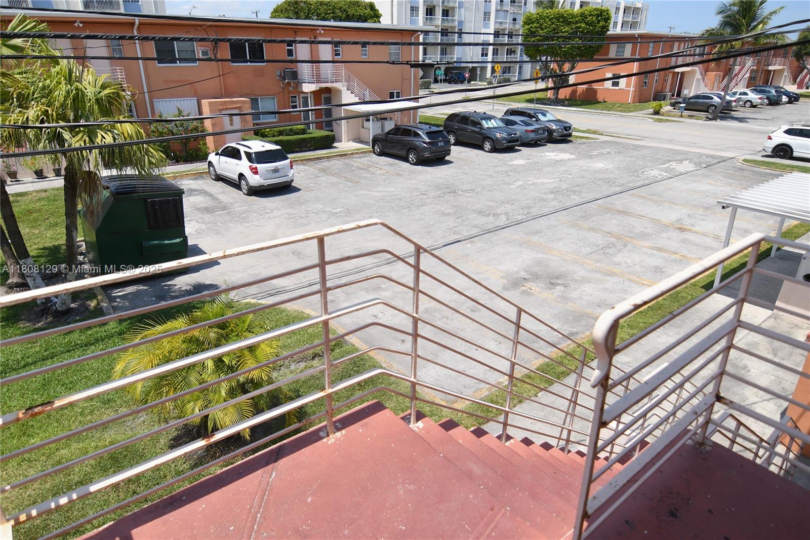 CORAL GARDENS CONDO BLDG - Residential