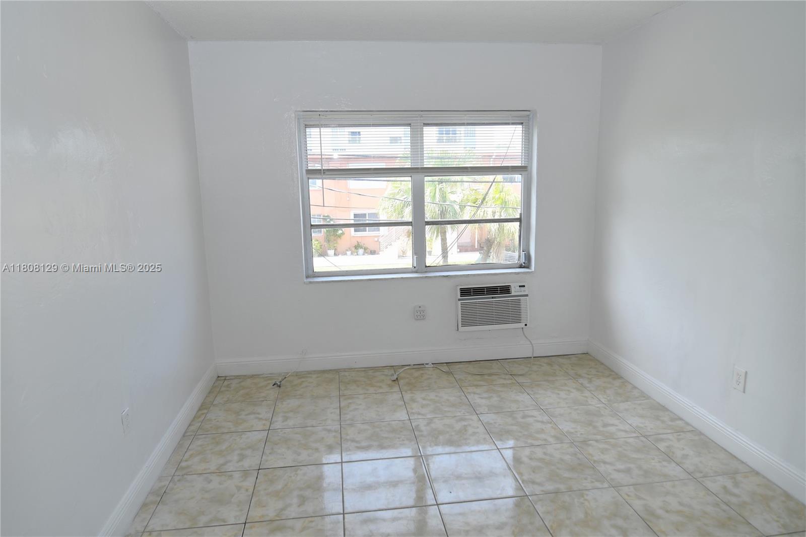 CORAL GARDENS CONDO BLDG - Residential