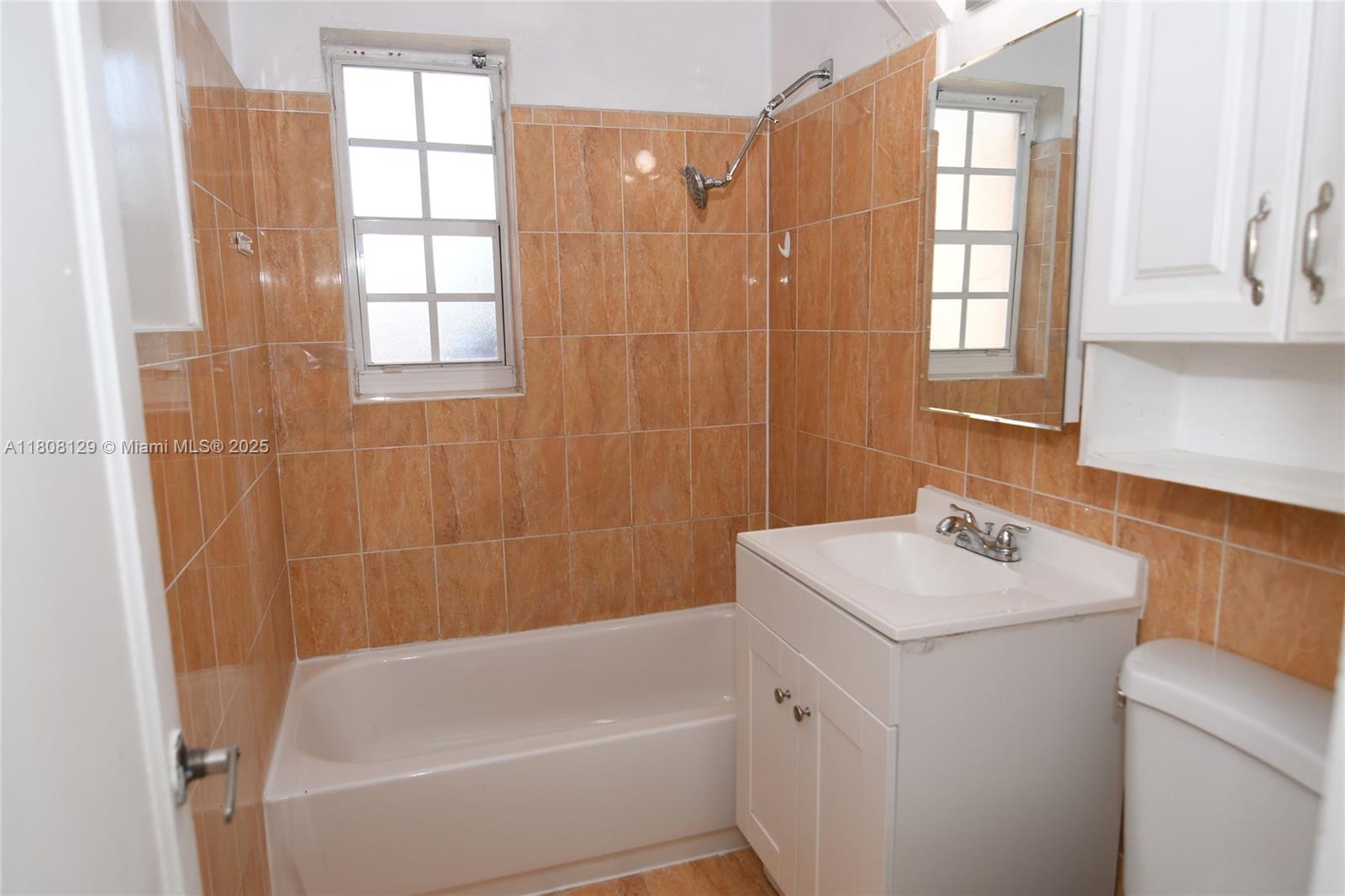 CORAL GARDENS CONDO BLDG - Residential