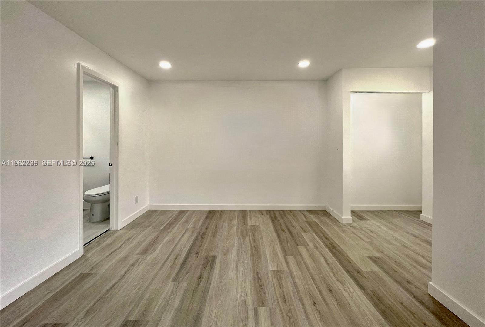 SOUTHPORT SQUARE CONDO - Residential