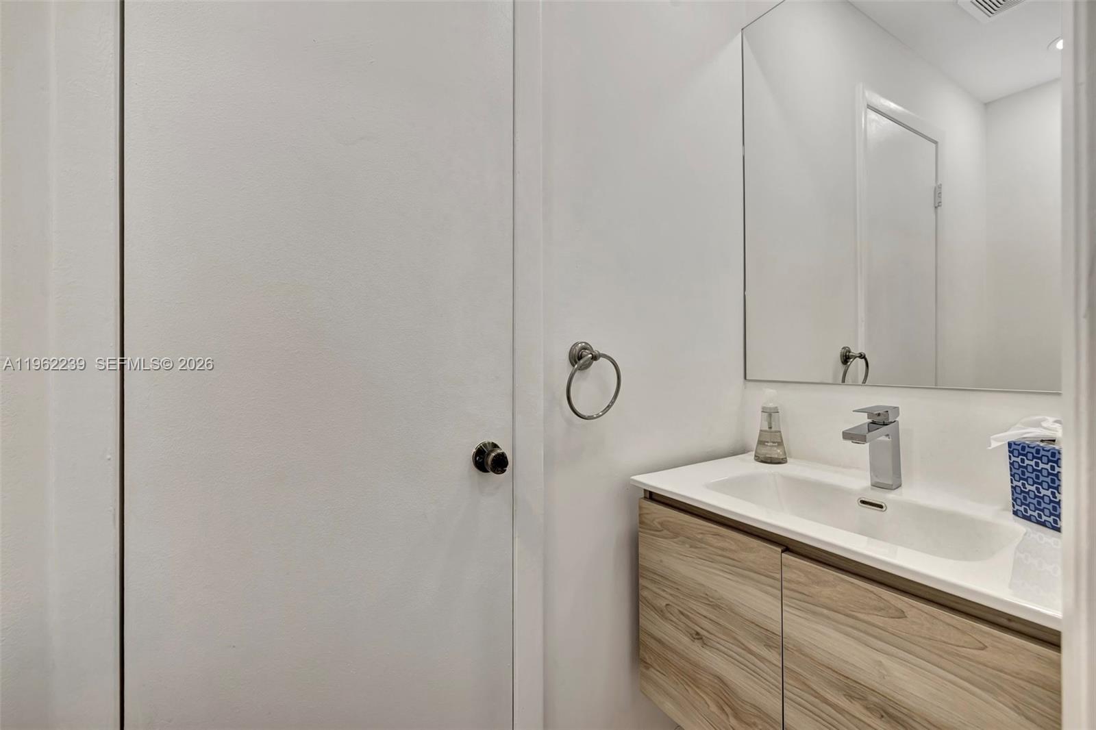 SOUTHPORT SQUARE CONDO - Residential